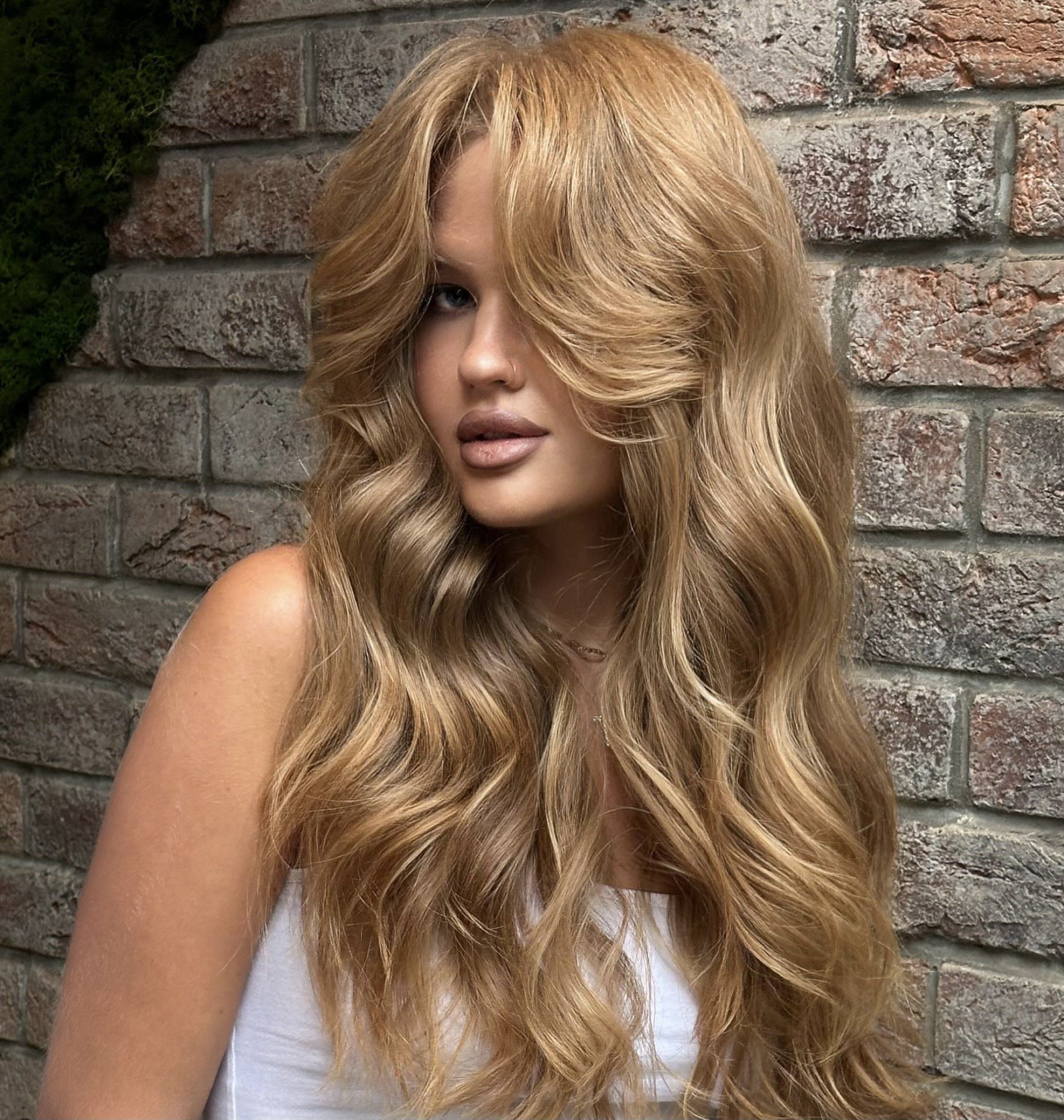 Стрижки для квадратного лица: рекомендации мастеров салона красоты COLBA